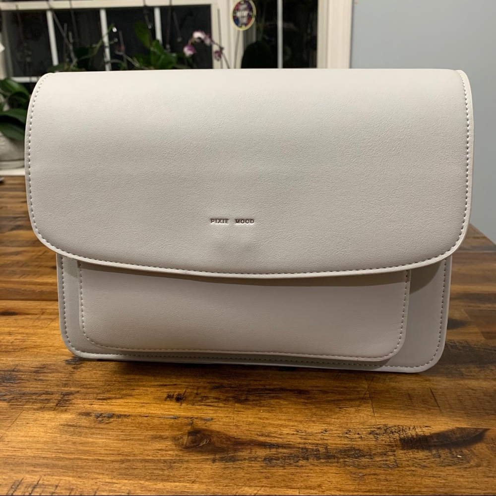 NWT Pixie Mood Women’s Zoe Crossbody Bag Grey